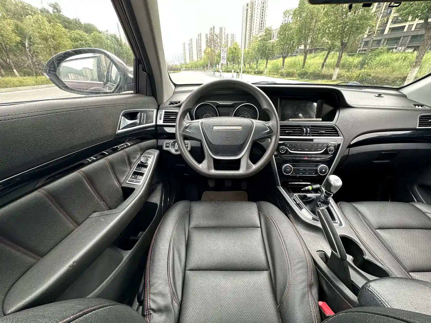 Leopaard CS10 2015 2015 2.0T Manual Trend Edition