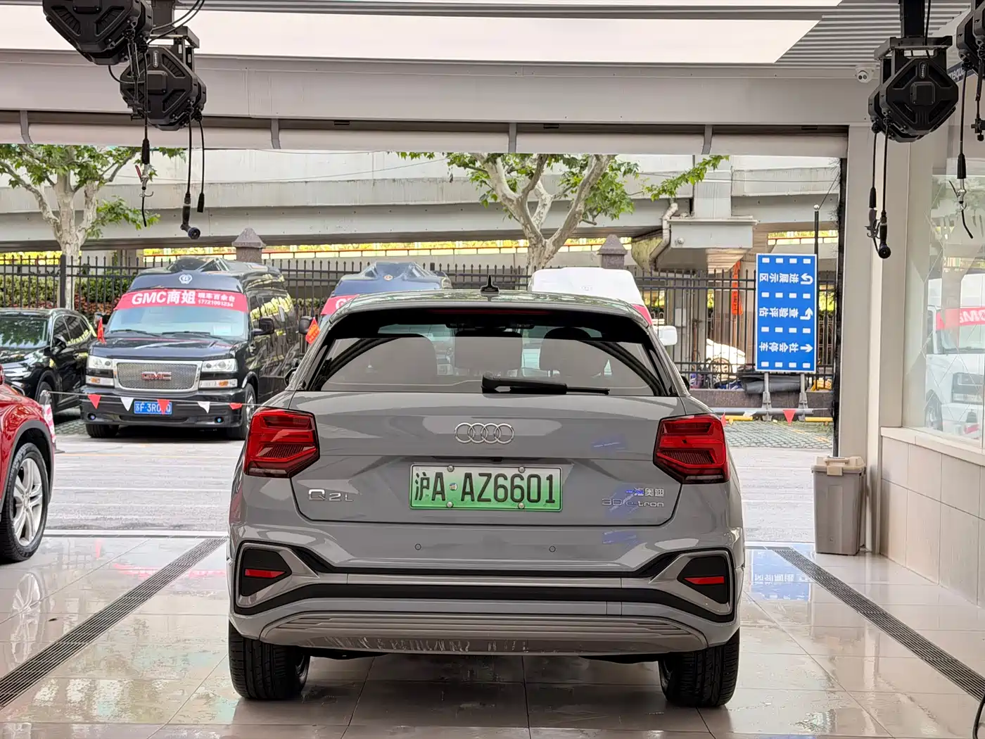 AUDI Q2L E-TRON