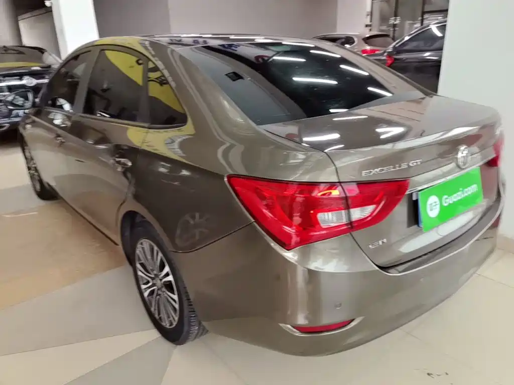 Фото 5 - Buick Excelle