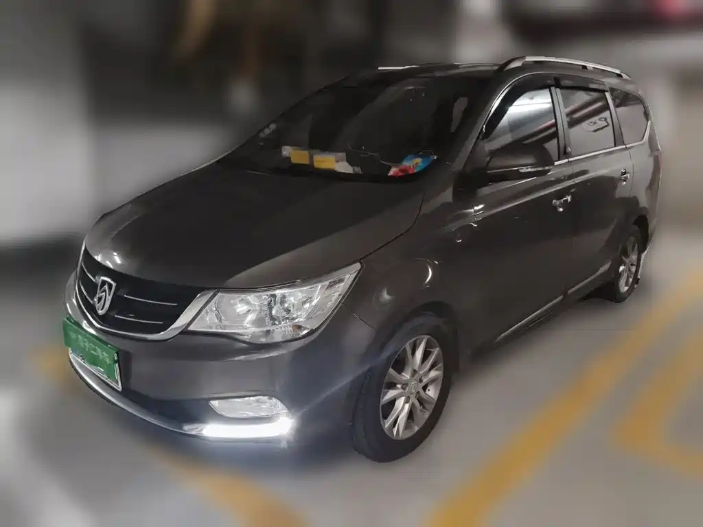 Фото 1 - Baojun 730