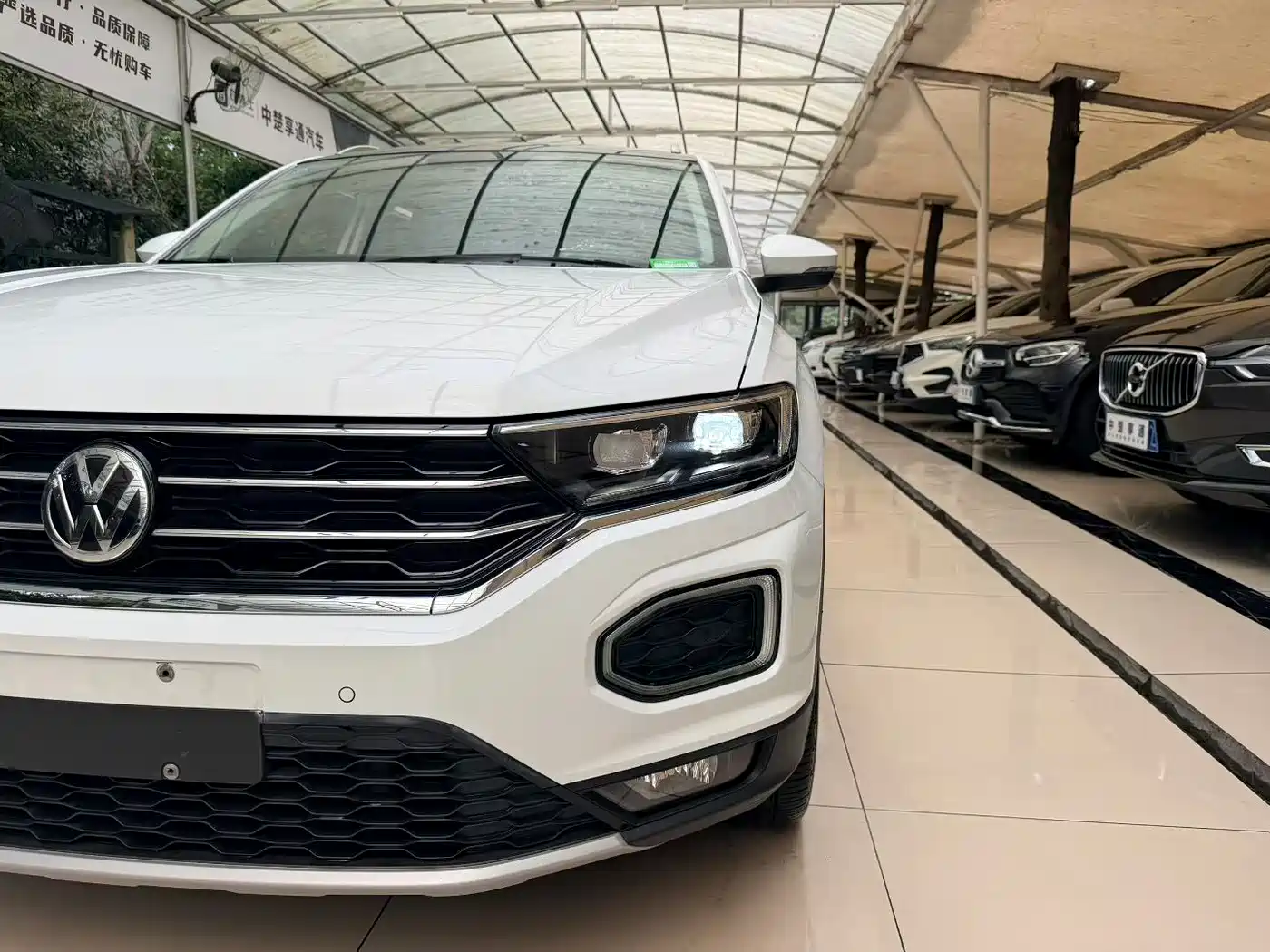 Volkswagen T-ROC 2020 280TSI DSG 2WD Comfort фото 3