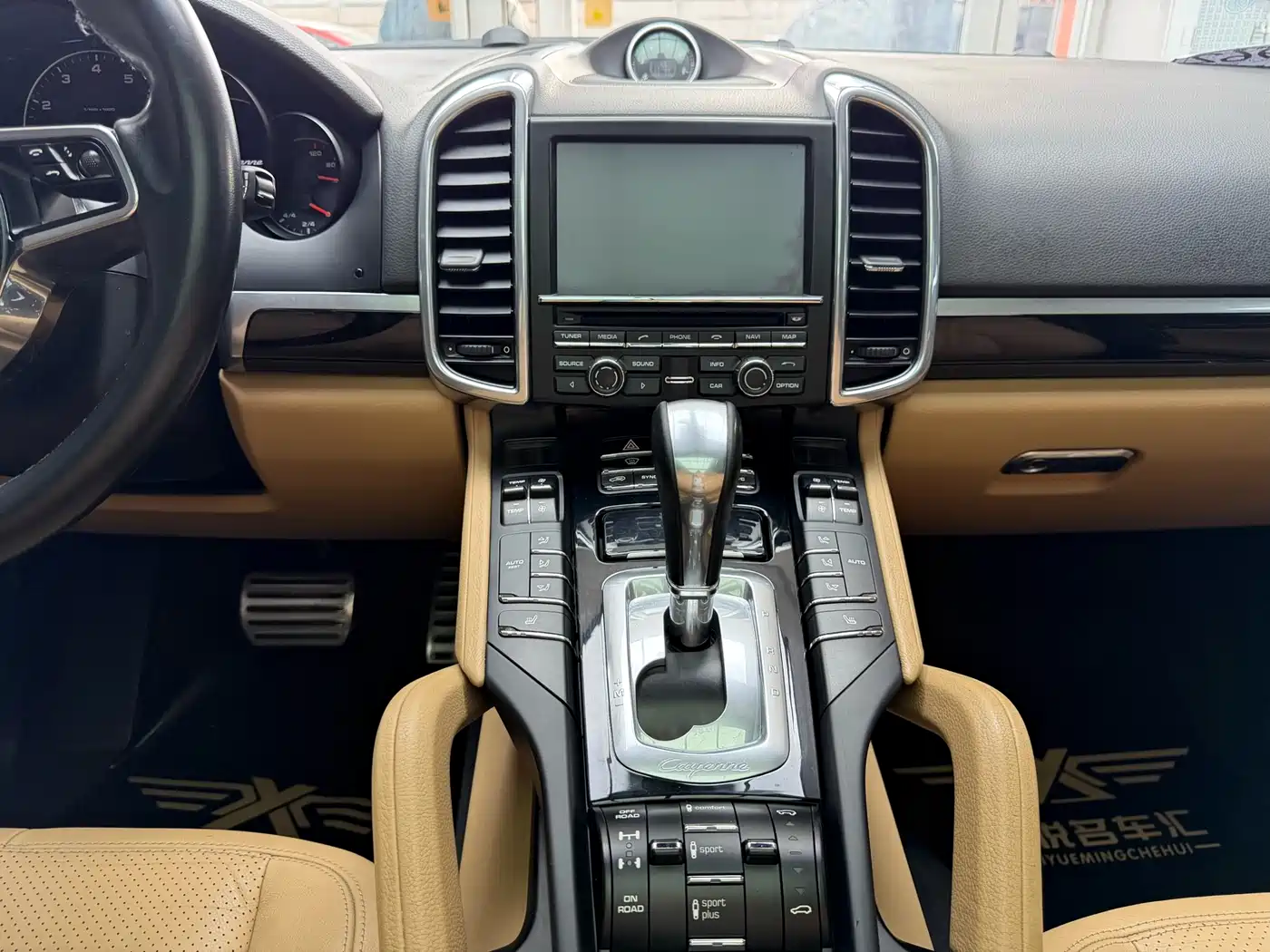 Porsche Cayenne 2015 Cayenne 3.0T фото 30