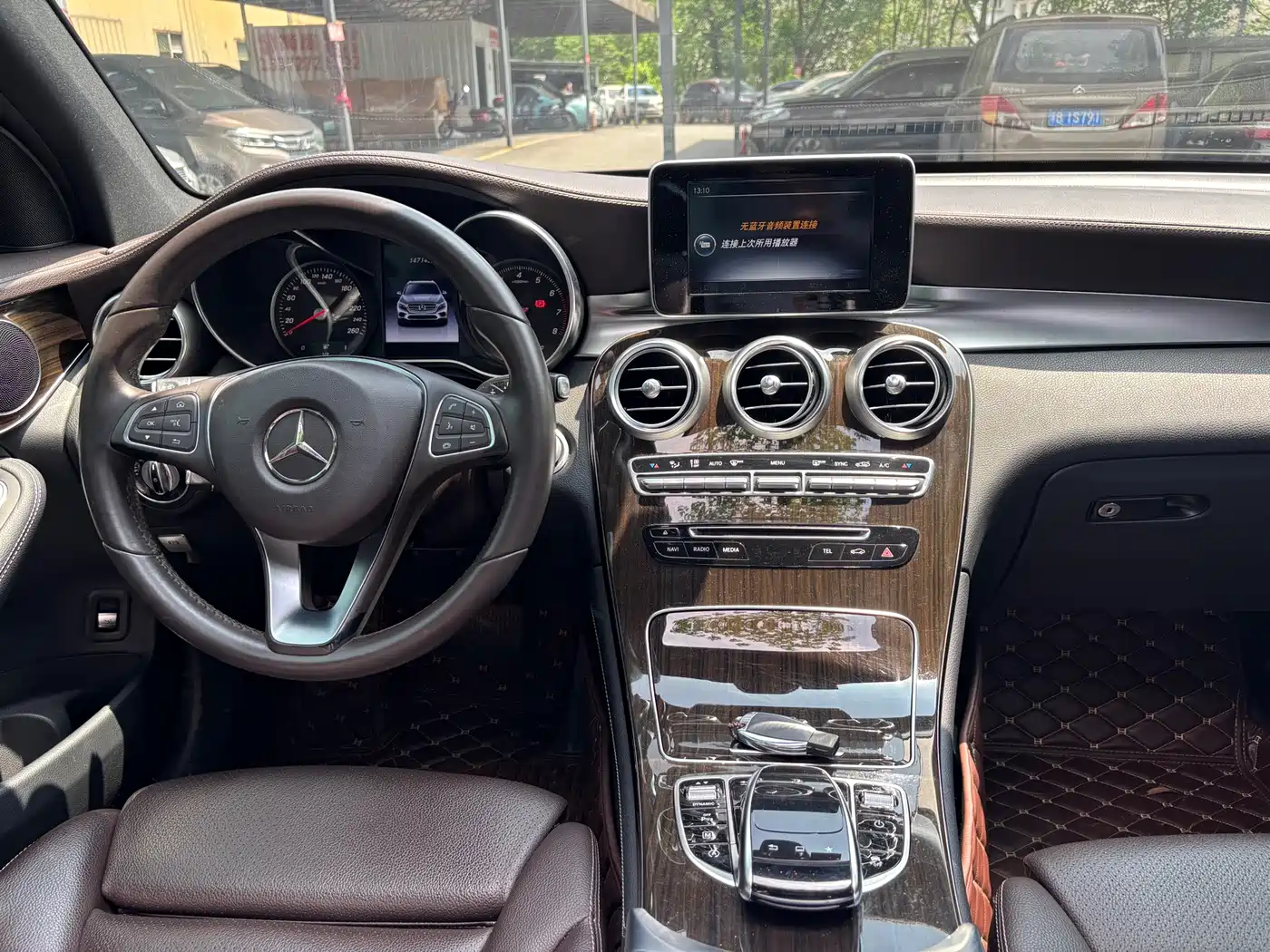 Mercedes-Benz GLC 2016 GLC 260 4MATIC Dynamic фото 14