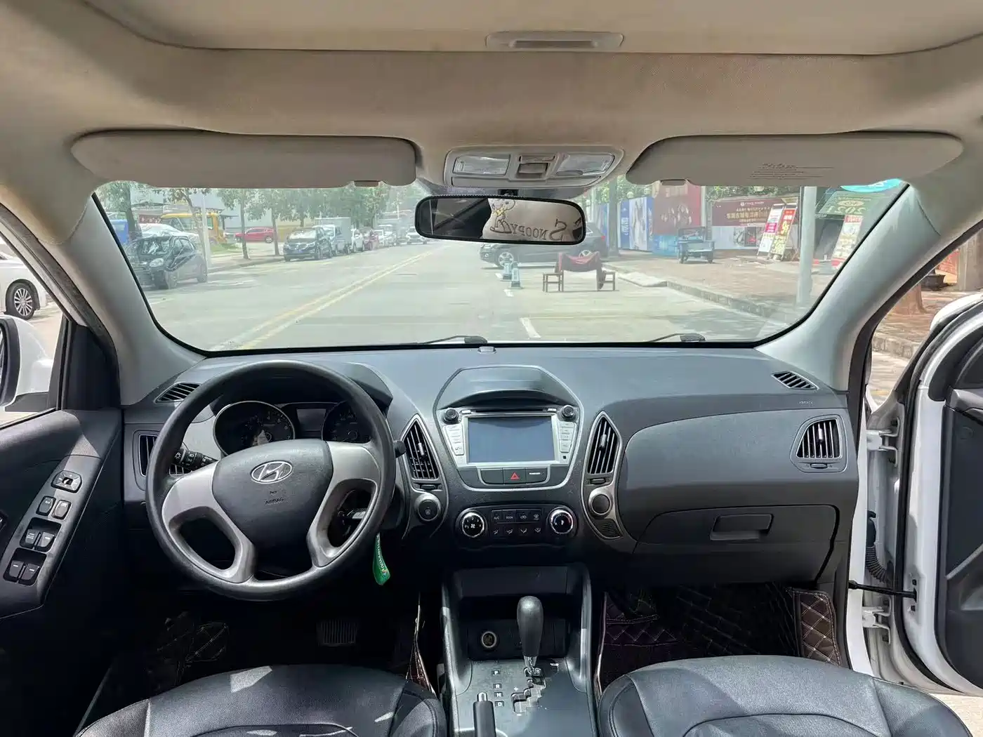 Hyundai Beijing Hyundai ix35 2013 2.0L Automatic 2WD Comfort GL China V фото 10