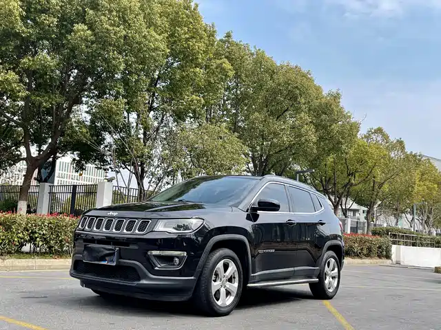 Jeep Compass 2017 200T Automatic Family Edition
