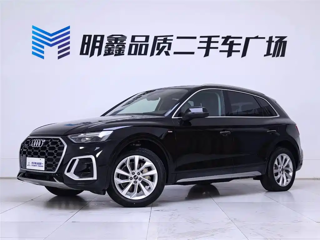 Audi Q5L 2022 40T Luxury Dynamic фото 2