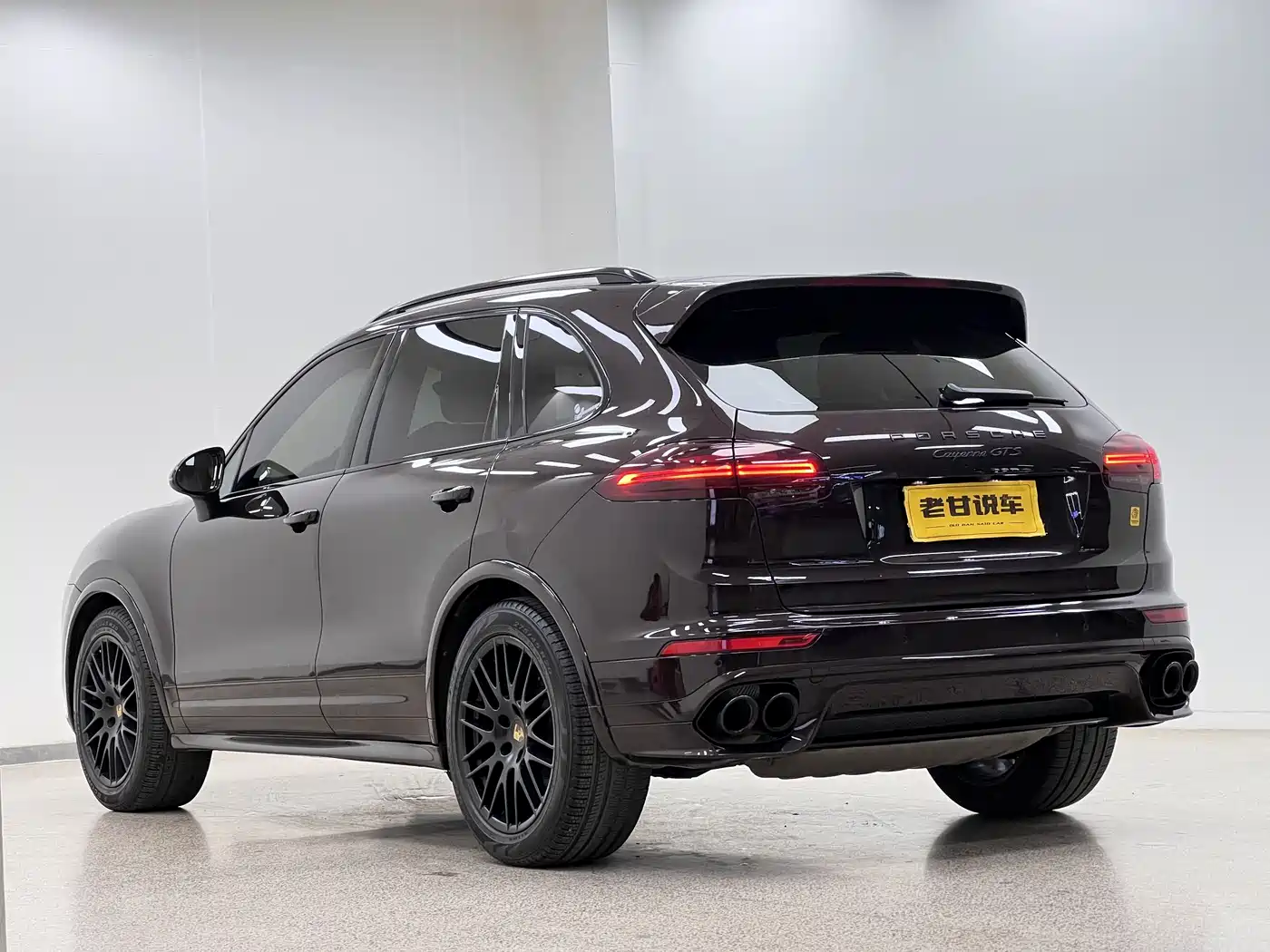 Porsche Cayenne 2015 Cayenne GTS 3.6T фото 8