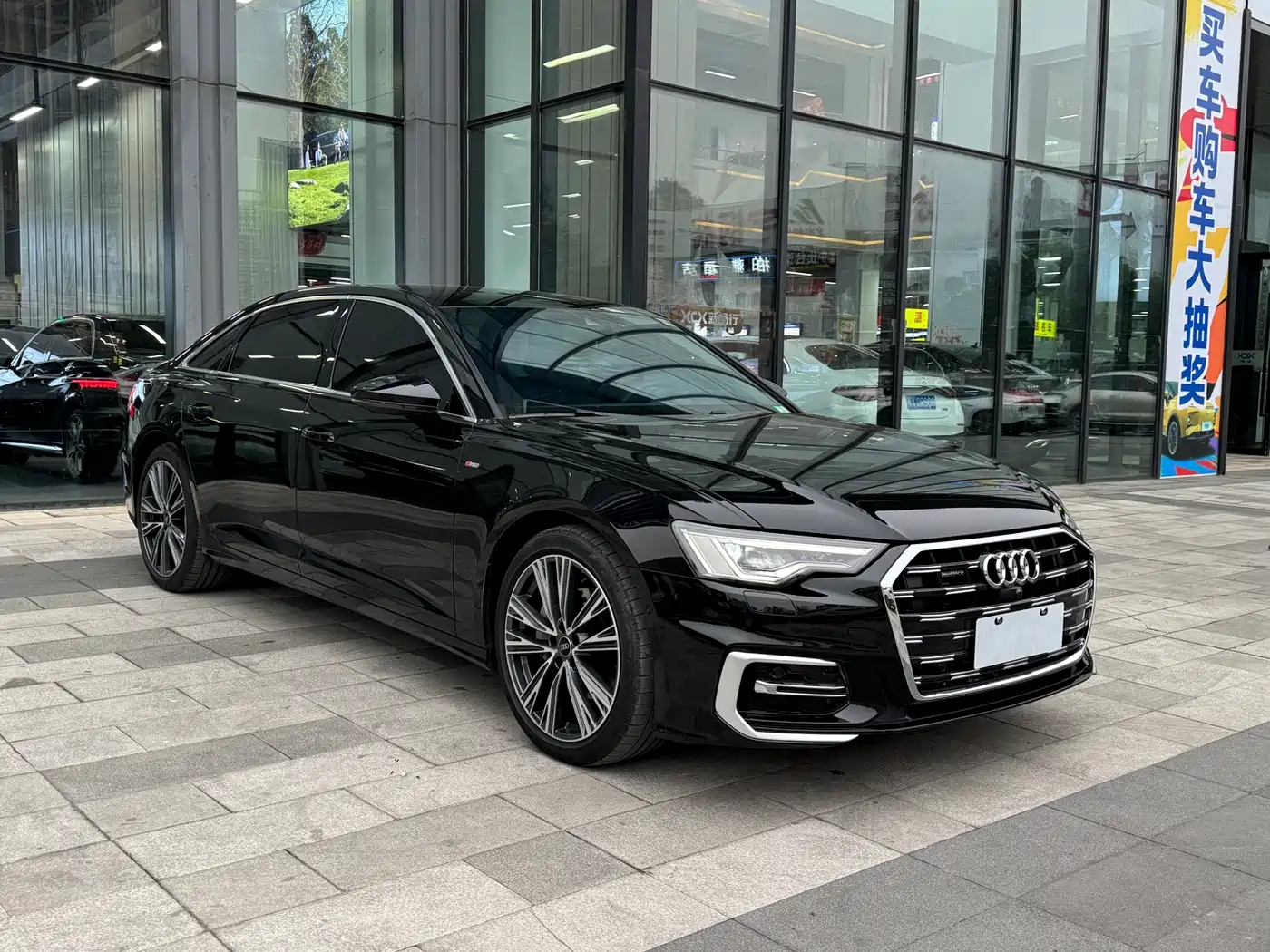 Audi A6L 2024 45 TFSI quattro Premium Dynamic фото 3