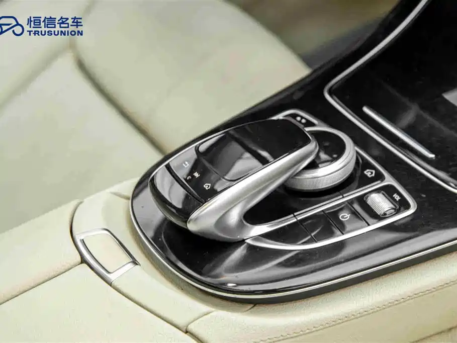 Mercedes-Benz E-Class 2018 E 200 L фото 19