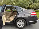 Photo 17 - Nissan Teana
