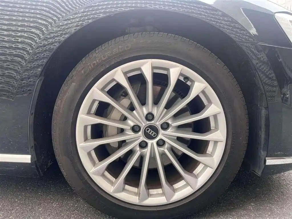 Audi A8 2021 A8L 50 TFSI quattro Comfort фото 11
