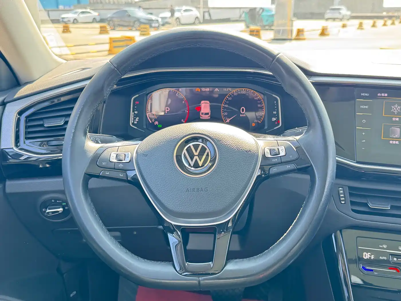 Volkswagen Tayron 2022 330TSI 2WD Luxury Smart Connect Plus фото 11