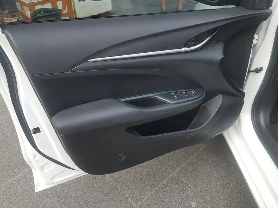 Фото 7 - Buick Excelle