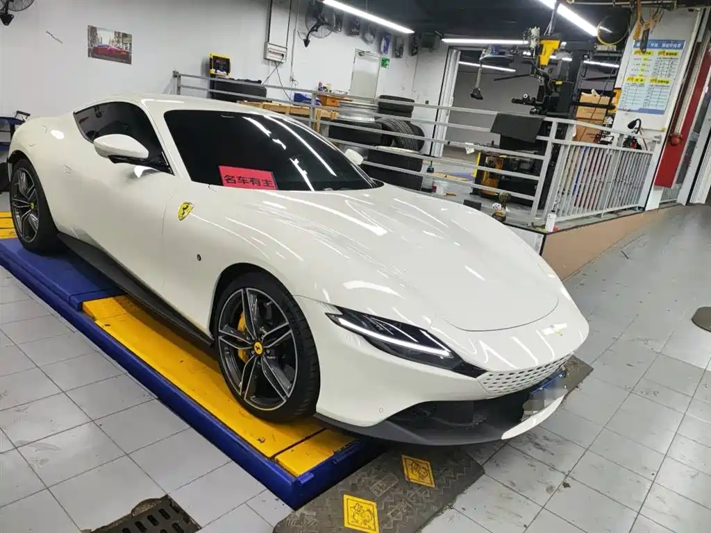 Ferrari Roma 2022 2020 3.9T V8