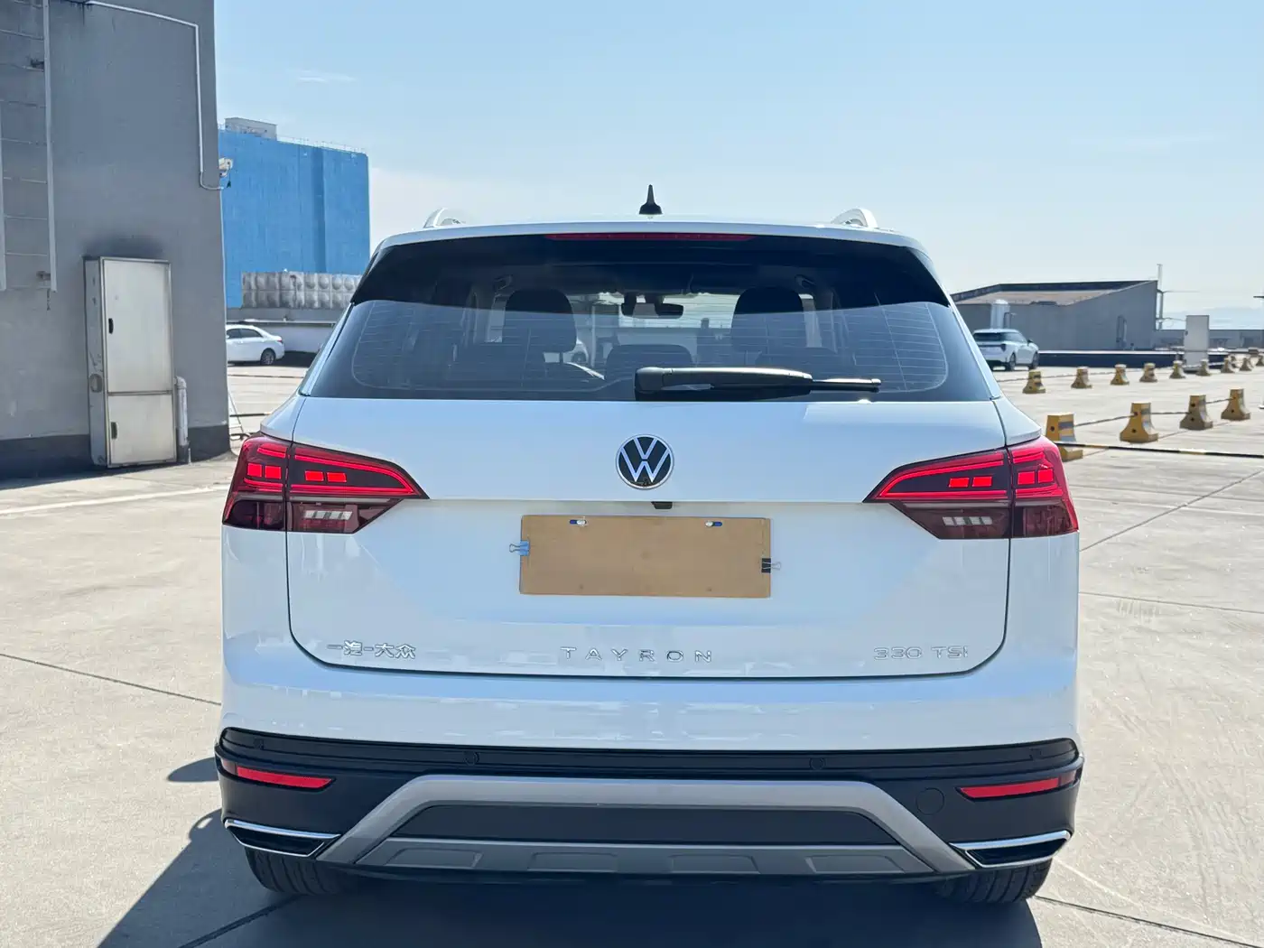 Volkswagen Tayron 2022 330TSI 2WD Luxury Smart Connect Plus фото 13