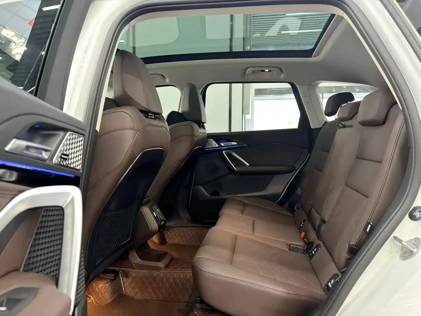 BMW X1 2023 sDrive25Li X Design Package фото 9
