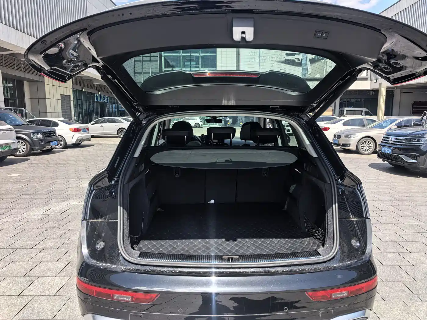 Audi Q5L 2022 40T Luxury Dynamic фото 18
