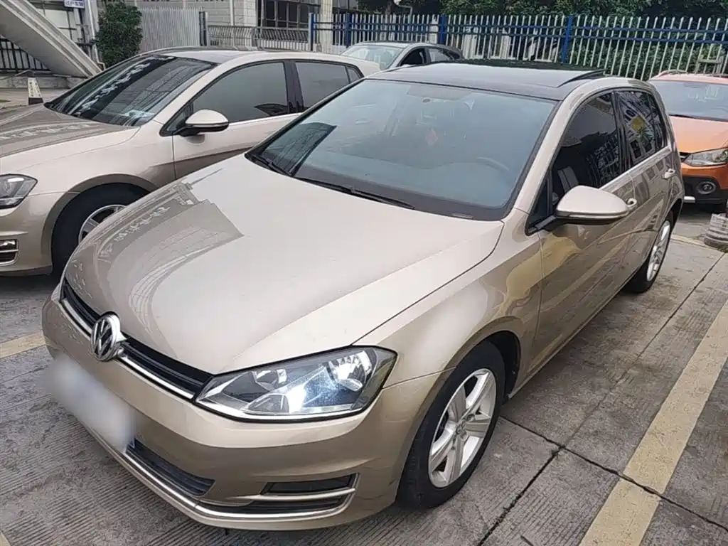 Volkswagen Golf 2016 1.6L Automatic Comfort