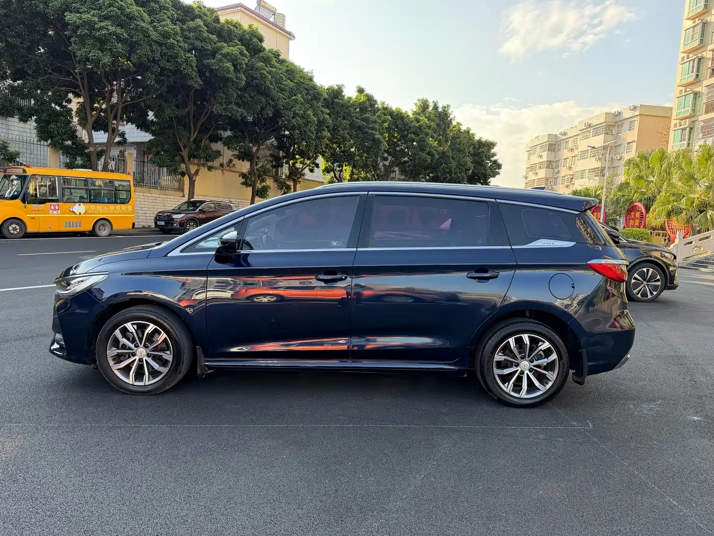 BYD Song MAX 2019 1.5T Auto Smart Connect Progressive 7-seater China V фото 10