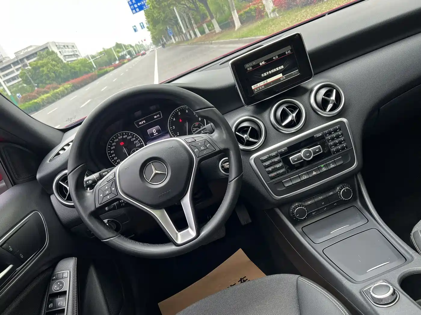 Mercedes-Benz A-Class (Import) 2015 A 180 фото 11