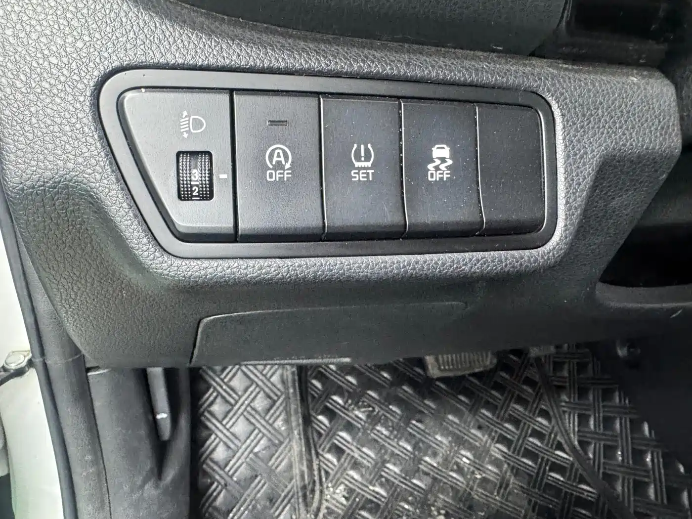 Kia KX3 Smart Run 2021 1.5L CVT Fashion Edition фото 25
