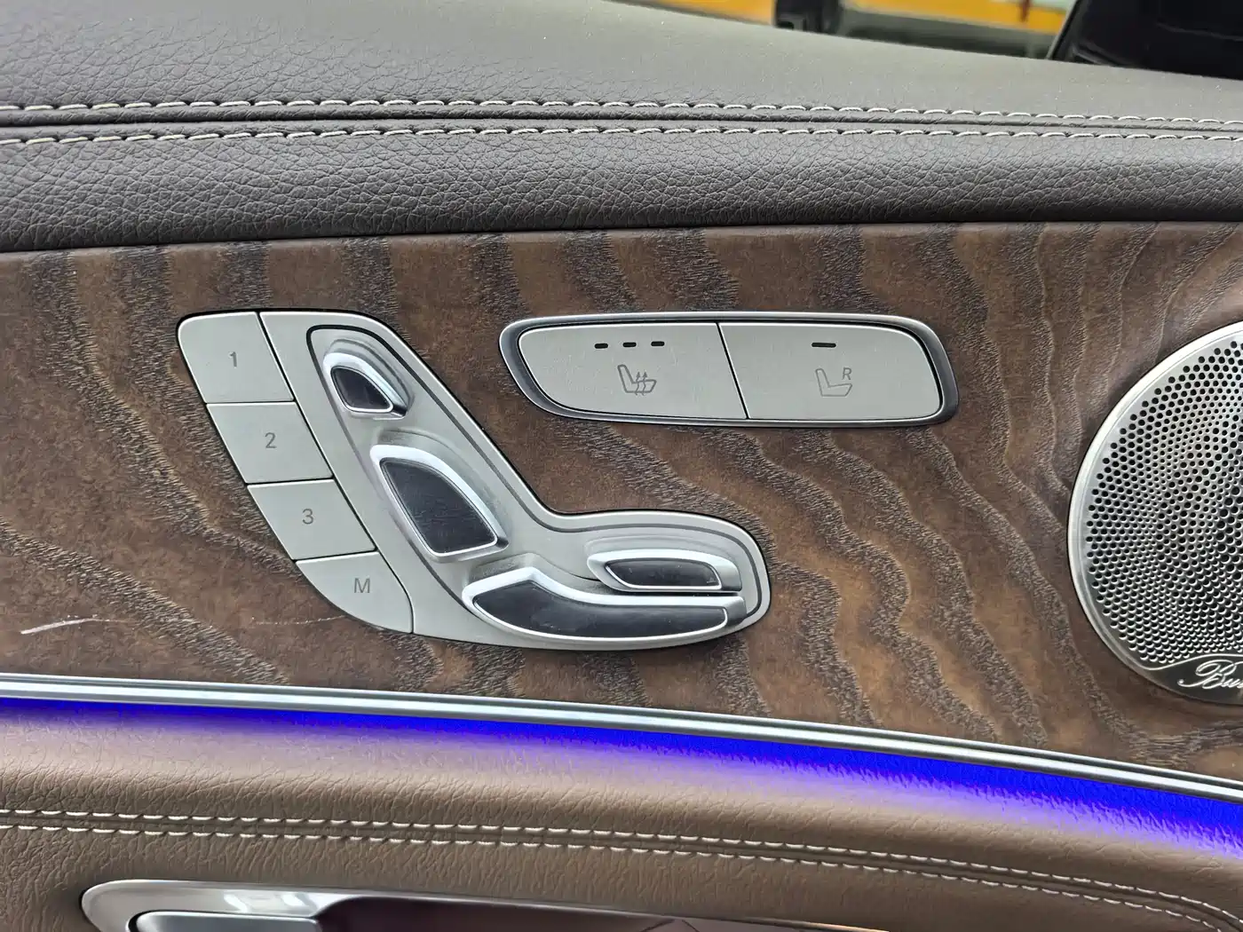 Mercedes-Benz E-Class 2023 E 300 L Luxury фото 12