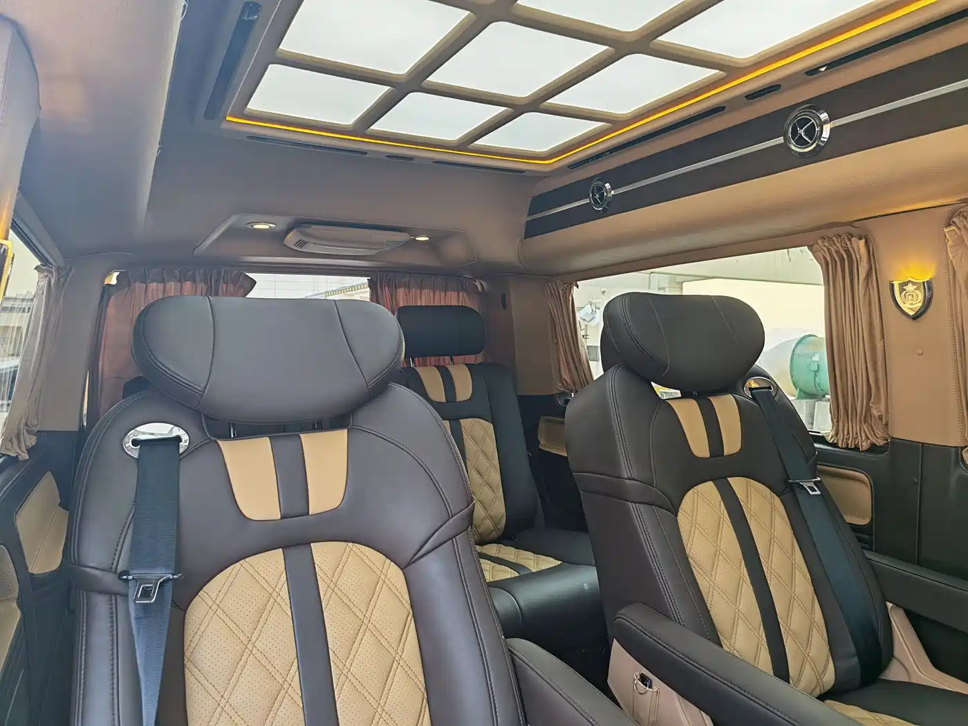 Volkswagen Caravelle 2019 2.0TSI 4WD Luxury 7-seater фото 11