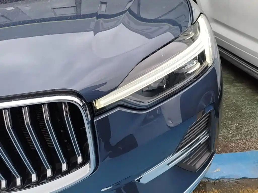 Volvo XC60 Plug-in Hybrid 2023 2024 T8 PHEV Long Range AWD Smart Elegance Luxury Edition