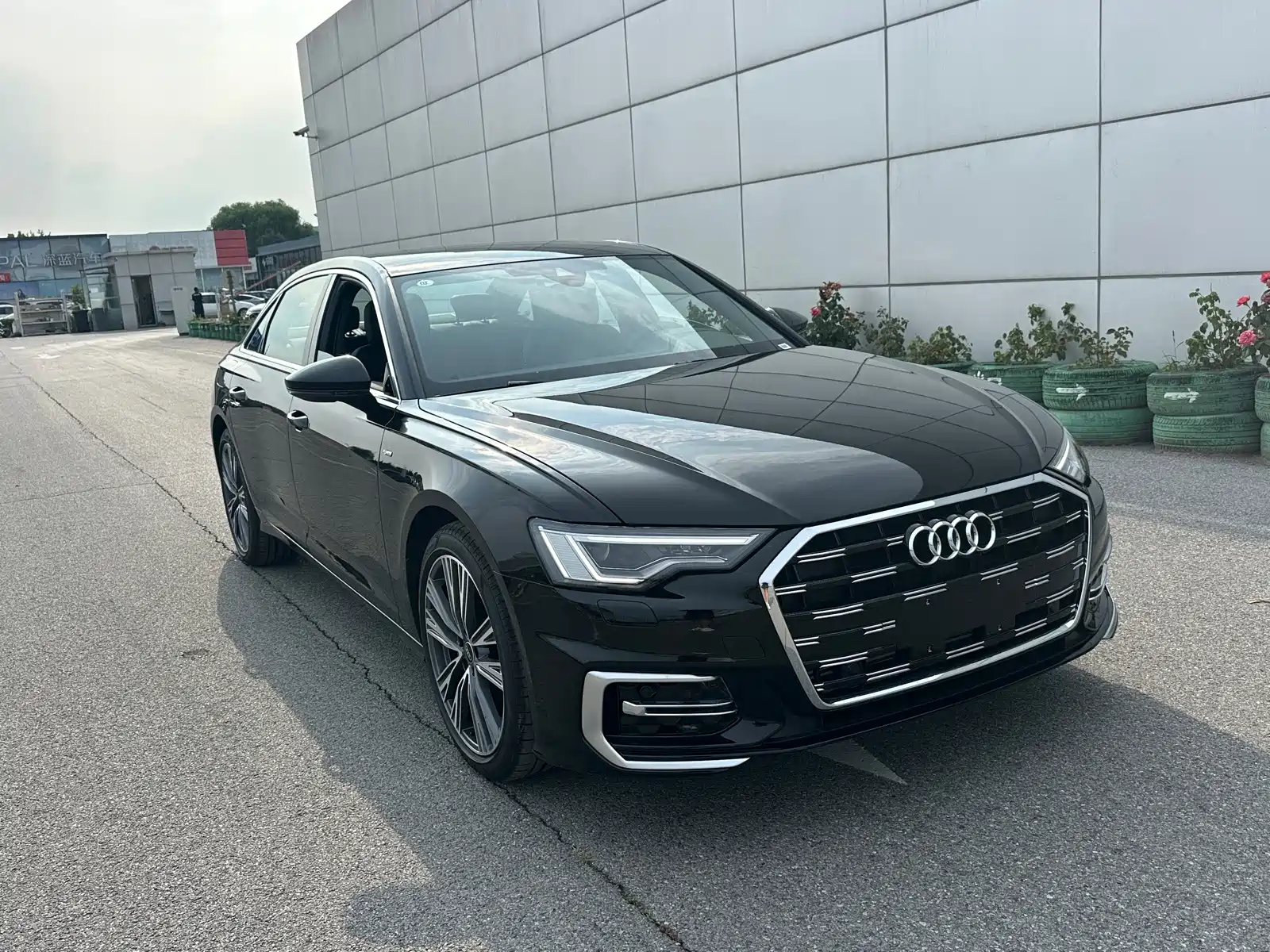 Photo 3 - Audi A6L