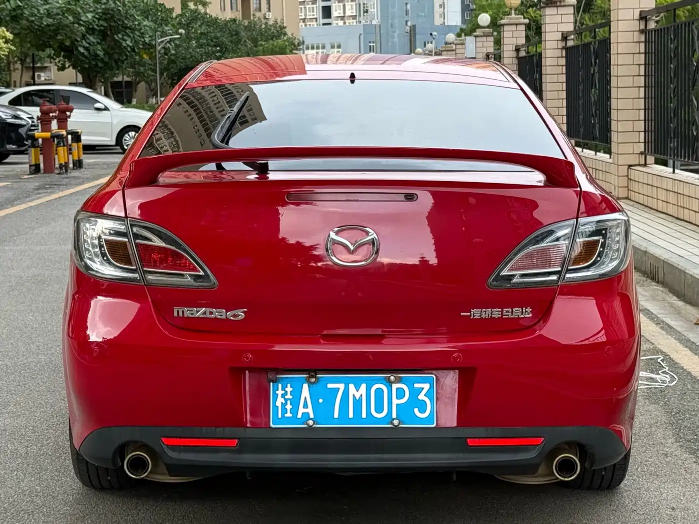 Mazda Ruiyi 2012 2012 Coupe 2.0L Auto Luxury