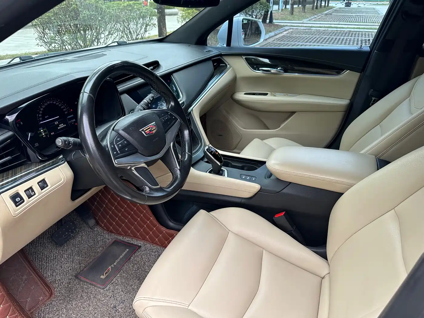 Cadillac XT5 2016 28T AWD Technology Model фото 11