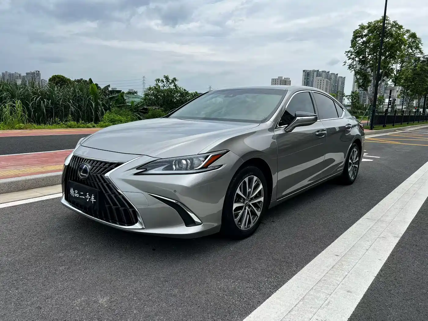 Lexus ES 2021 300h Excellence Edition