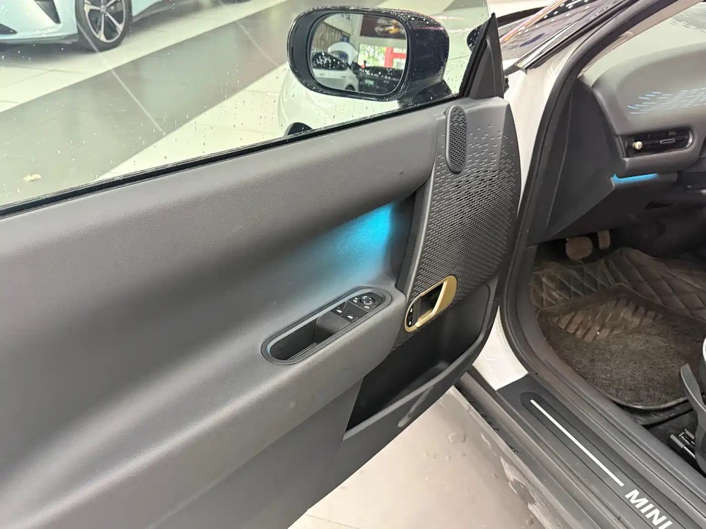 MINI ELECTRIC  COOPER