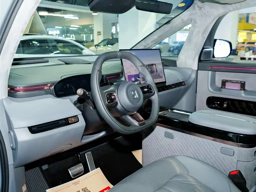 ZEEKR MIX 2025 2025 Smart Driving Edition