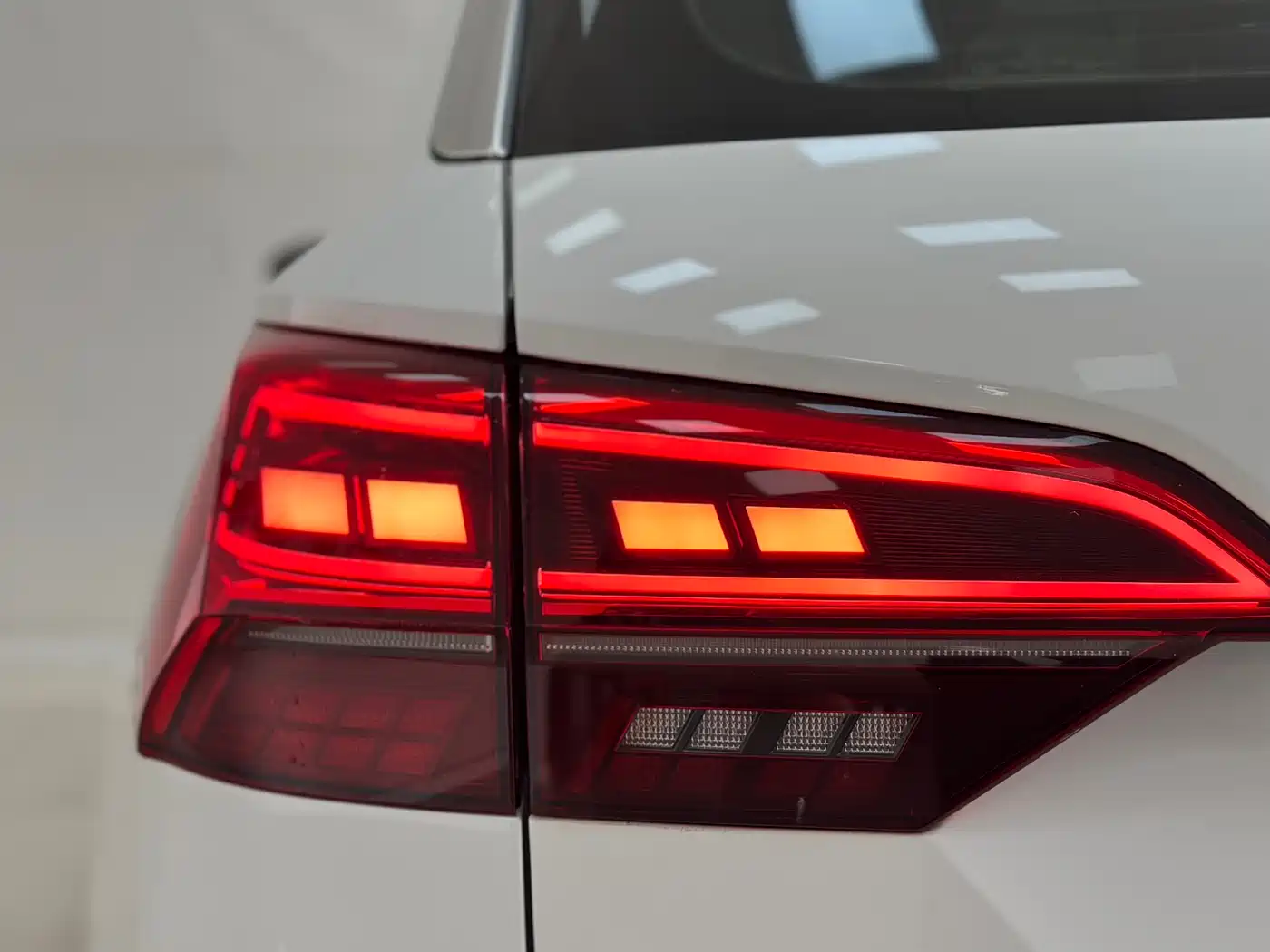 Volkswagen Tayron 2019 330TSI 2WD Luxury China VI фото 20