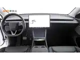 Photo 5 - Tesla Model Y