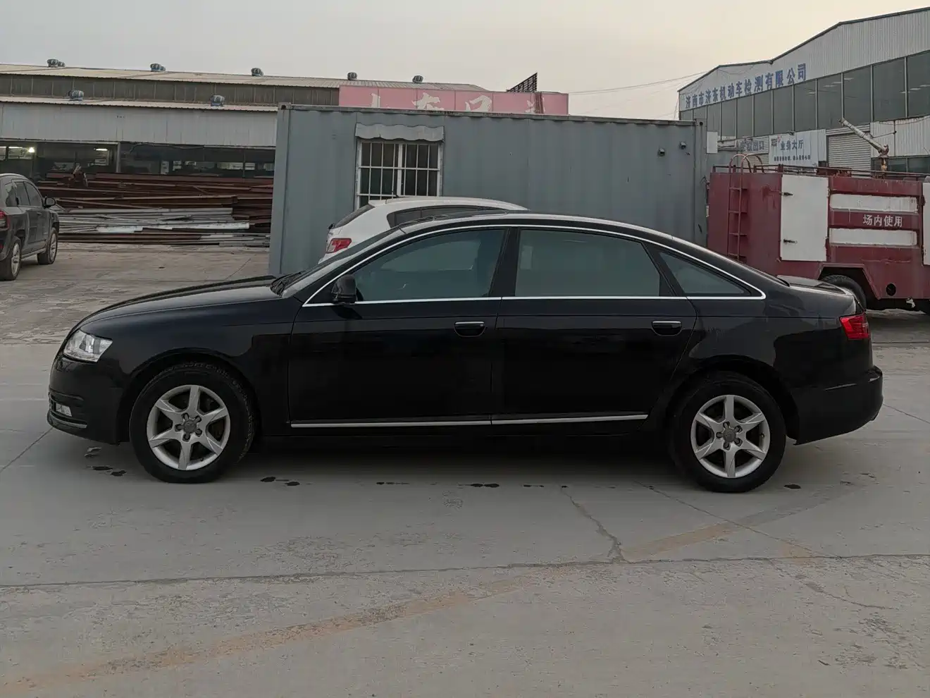Audi A6L 2011 Model 2.0 TFSI Auto Standard фото 3
