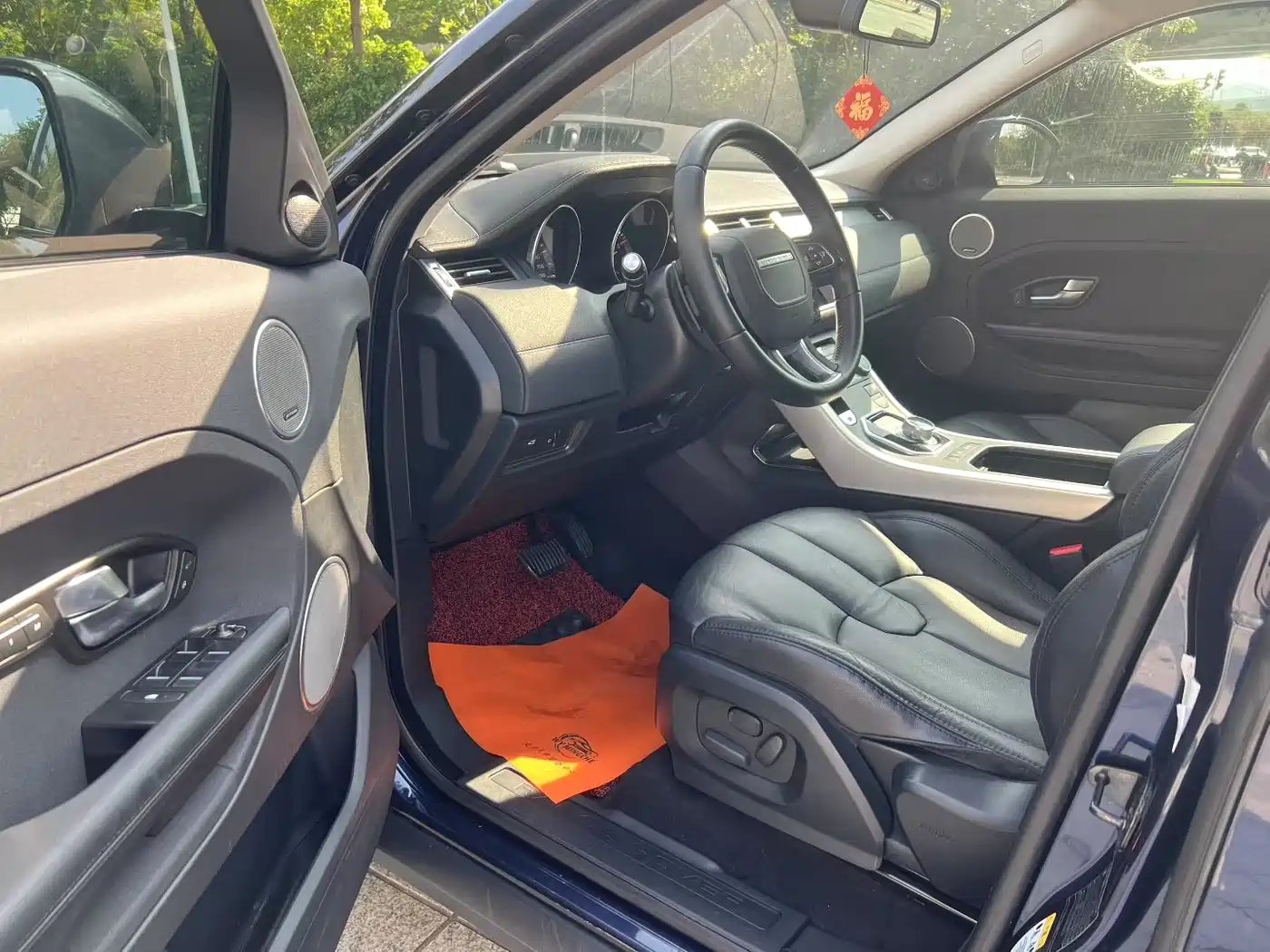 Фото 6 - Land Rover Range Rover Evoque (Import)
