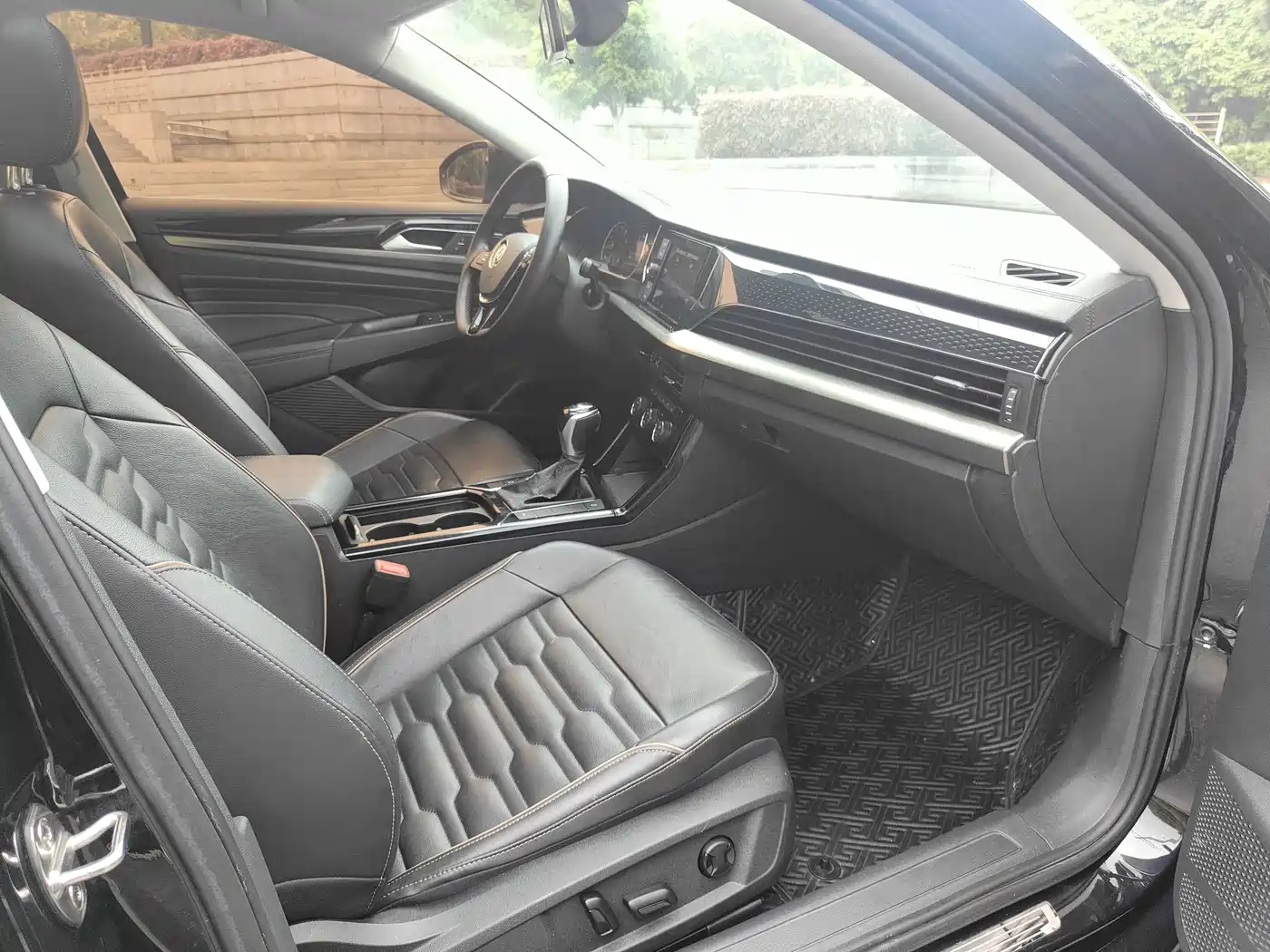 Volkswagen Passat 2020 280TSI Elite Edition China VI фото 8