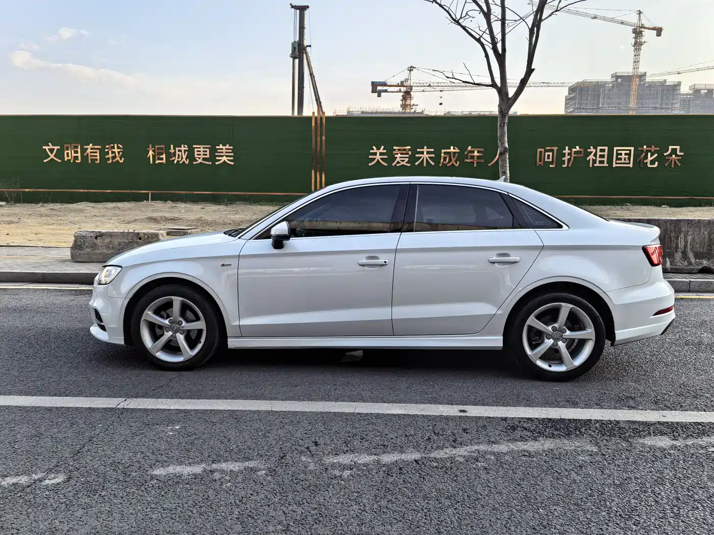Audi A3 2018 30th Anniversary Limousine 35 TFSI Fashion фото 17