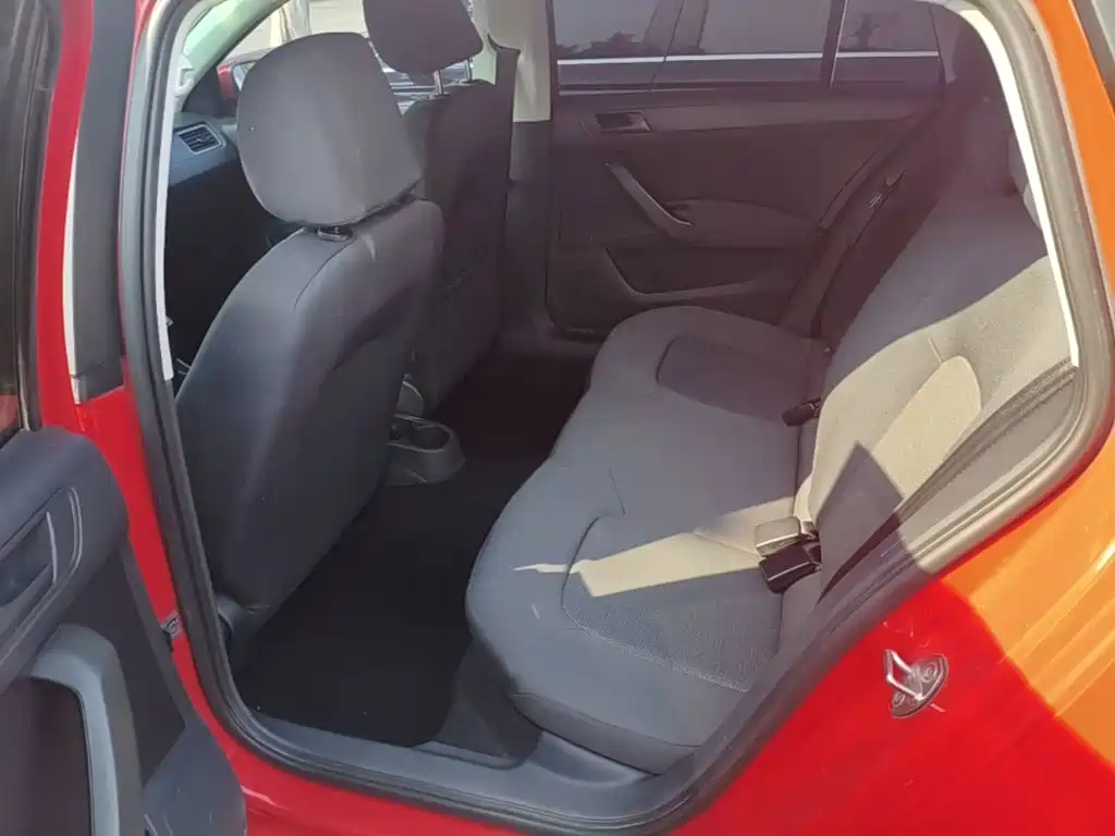 Photo 17 - Škoda Skoda Rapid Spaceback