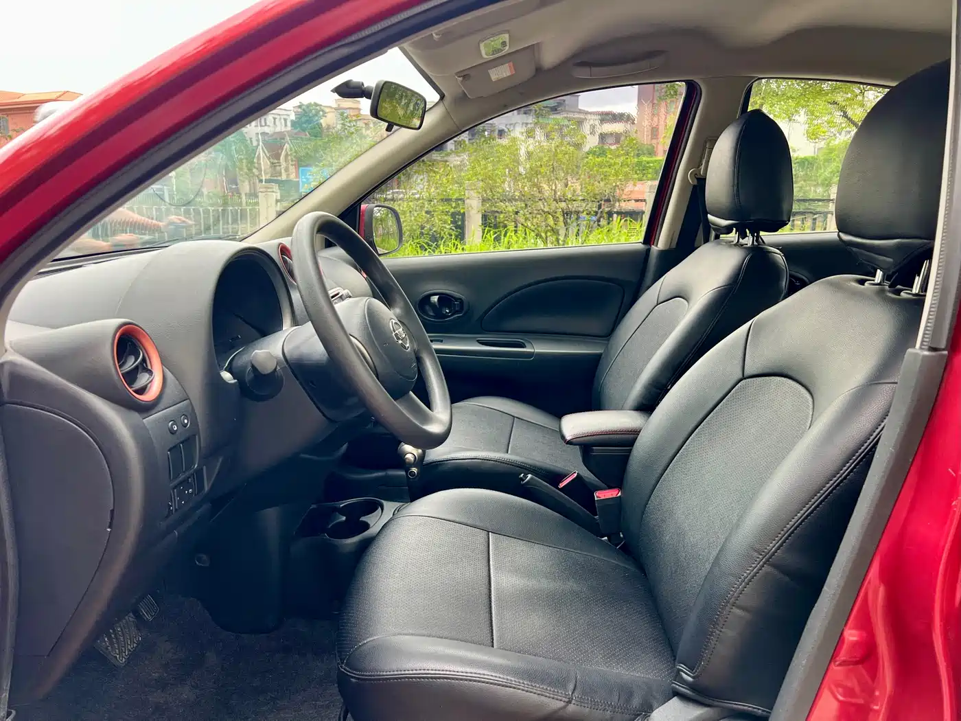 Nissan March 2015 1.5L Automatic Easy Shine фото 4