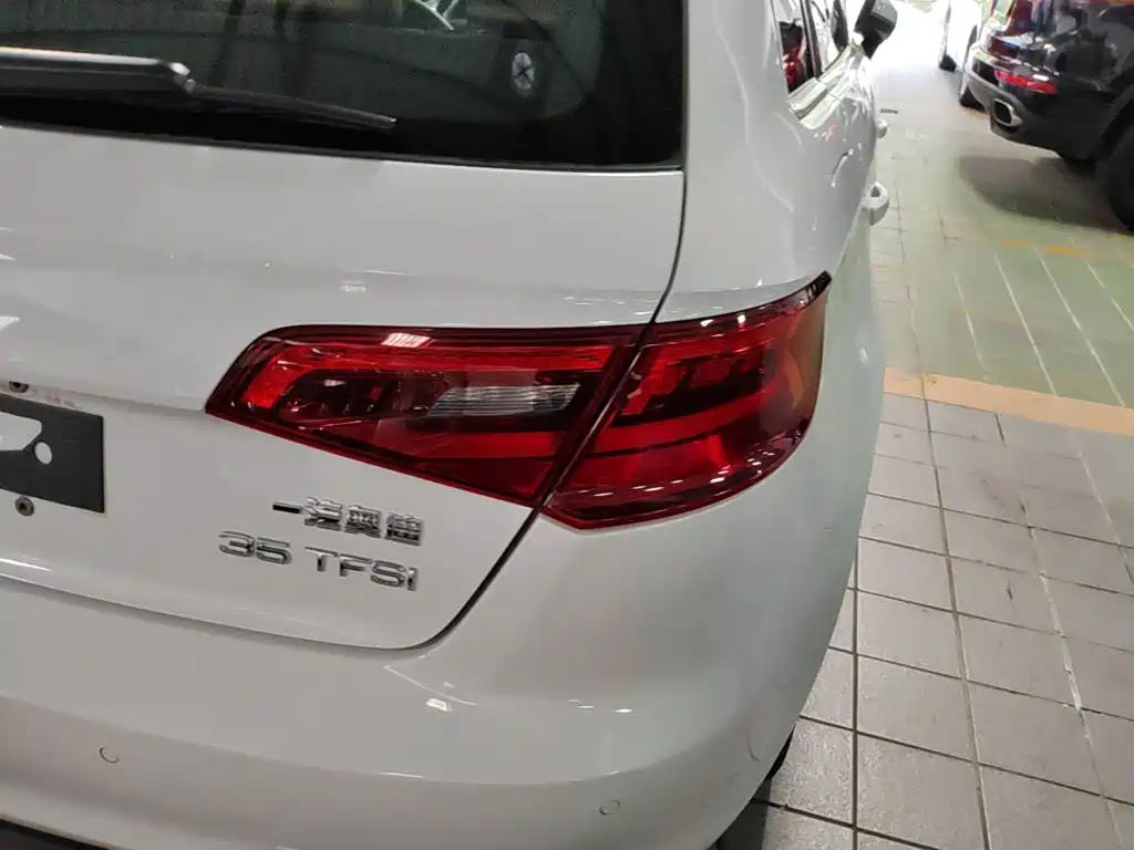 Фото 8 - Audi A3