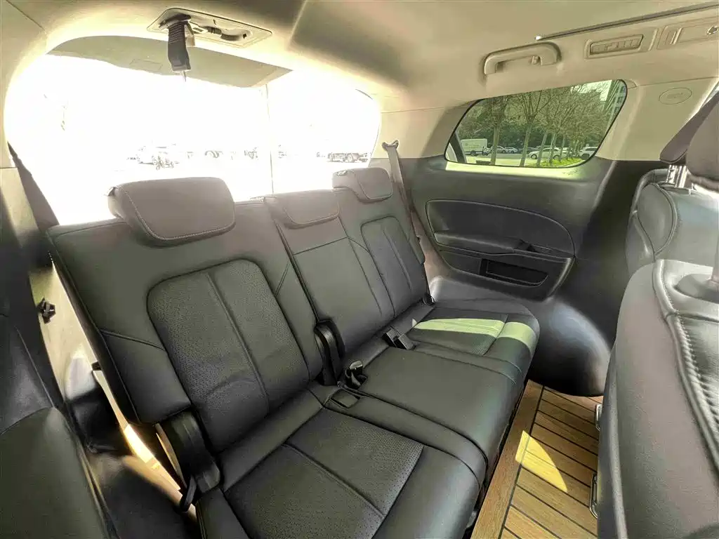 GAC Trumpchi Trumpchi M8 2021 Leading Show Series 390T Ultimate Edition фото 19