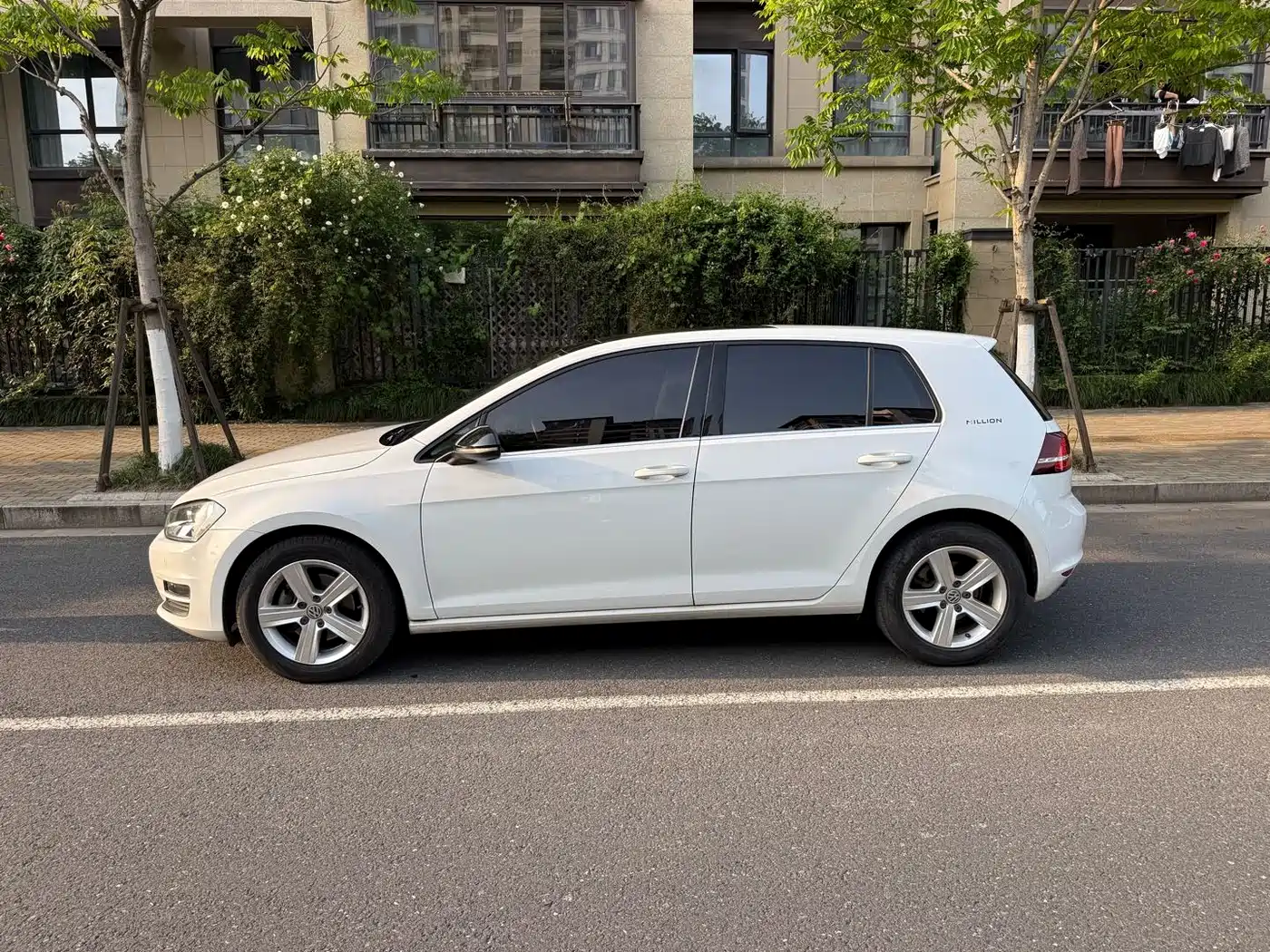 Volkswagen Golf 2017 230TSI Auto Comfort Millionth Anniversary Edition фото 4