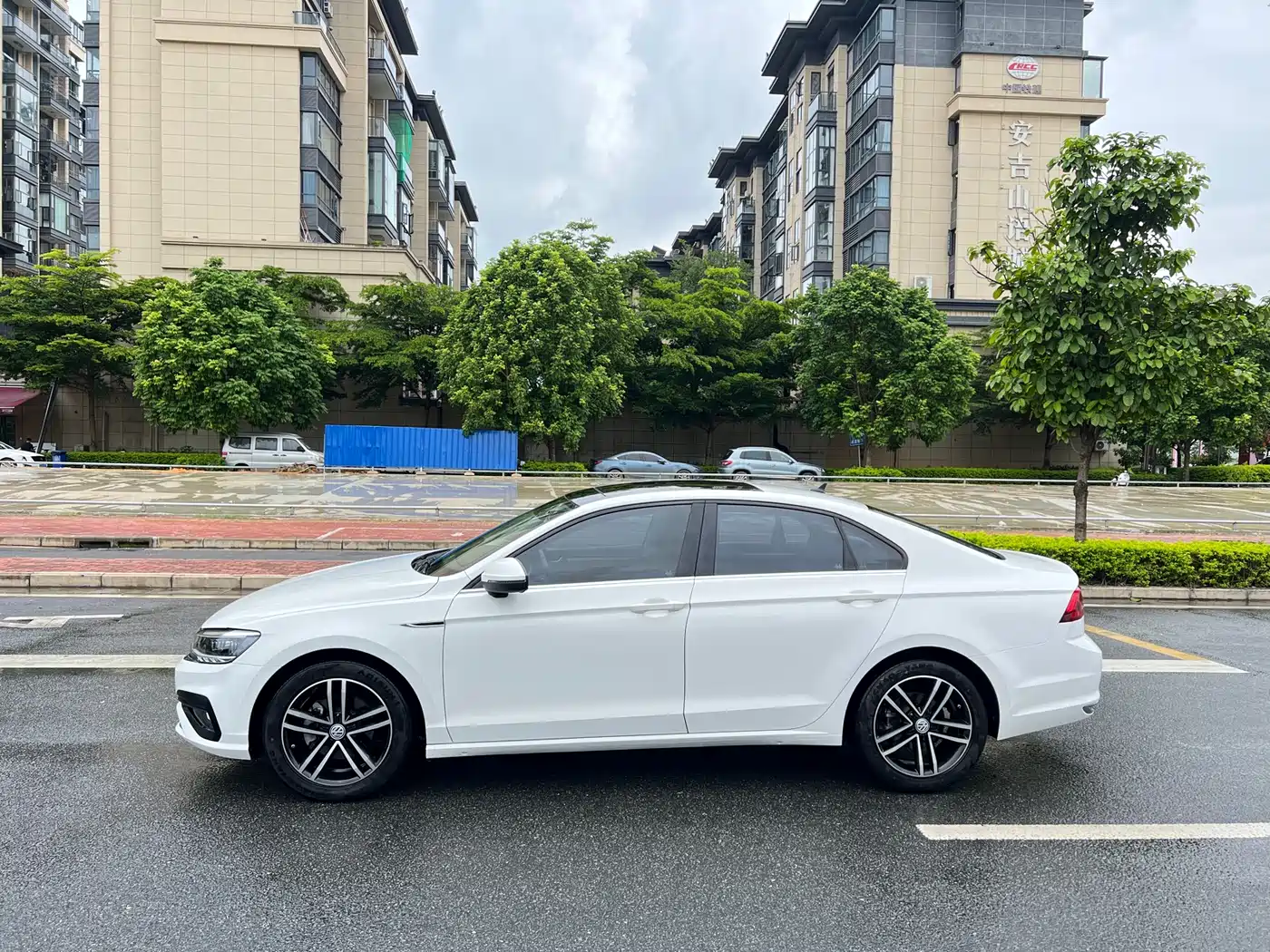 Volkswagen Lamando 2019 280TSI DSG Comfort Edition China VI фото 7