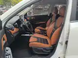 Фото 15 - BAIC Senova X35