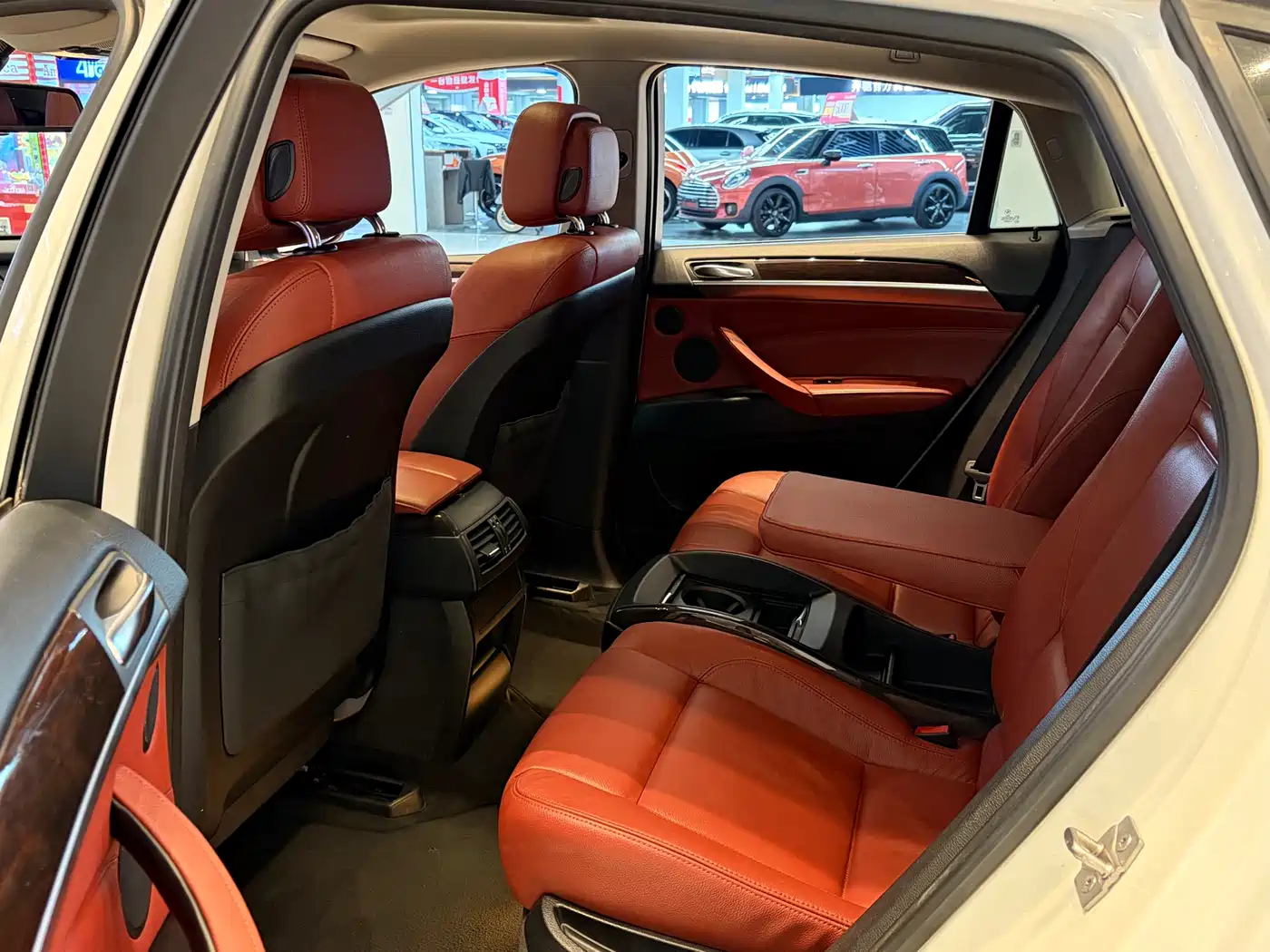 BMW X6 2012 xDrive35i фото 14