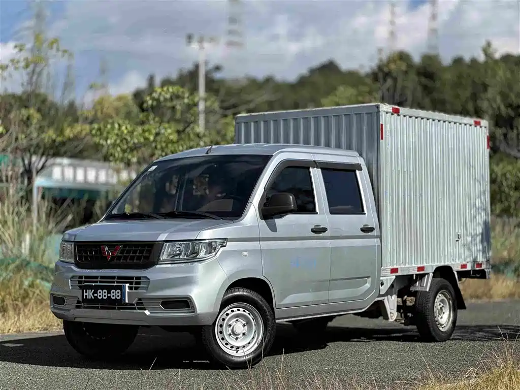 Wuling Motors Wuling Rongguang New Truck 2020 2019 1.8L Double Row LJ479QE2