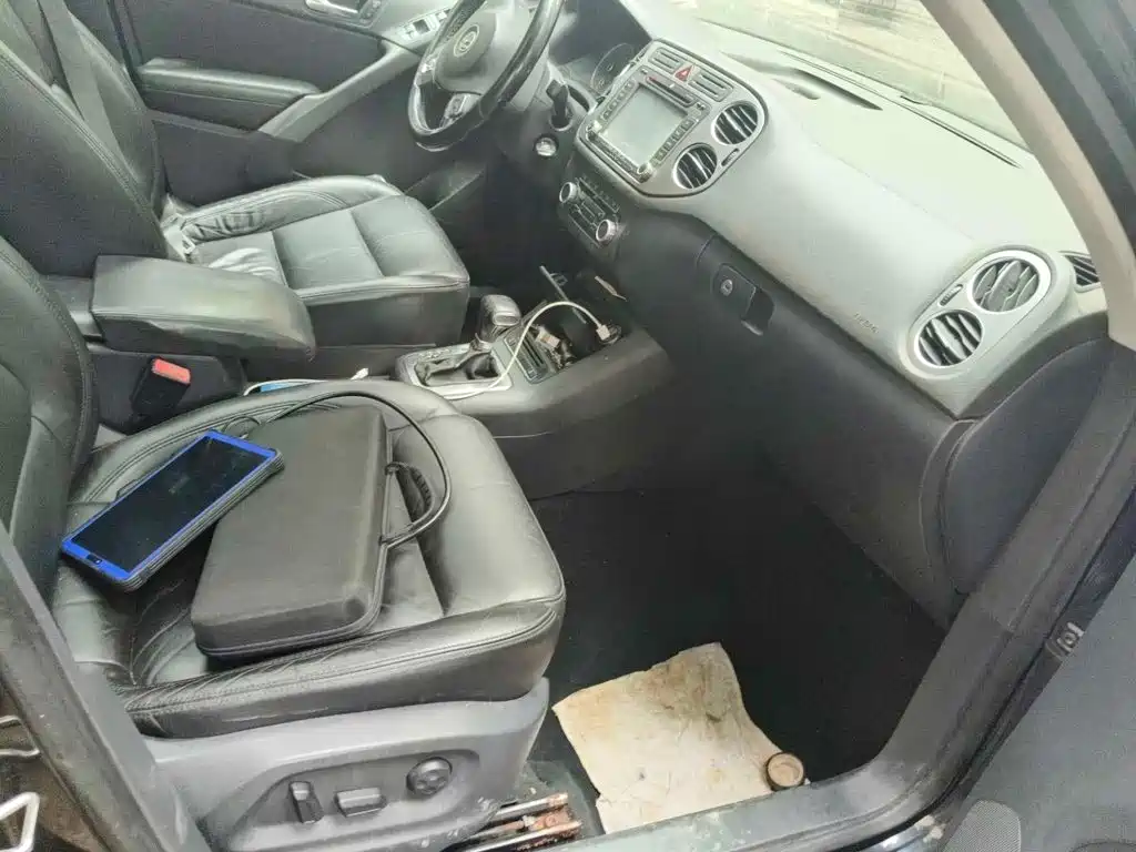Фото 10 - Volkswagen Tiguan